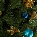 Holiday-008
